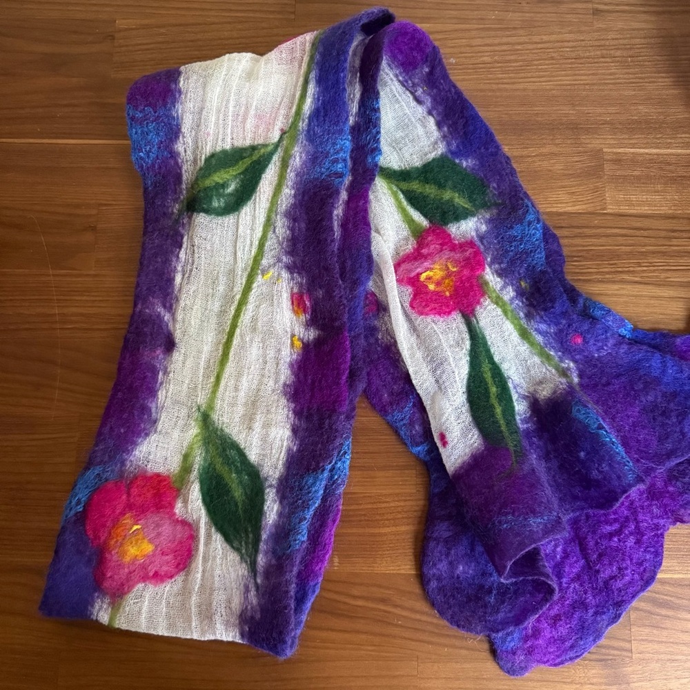 Handmade FANTASY FLOWER NUNO FELT SCARF in Purple and Pink